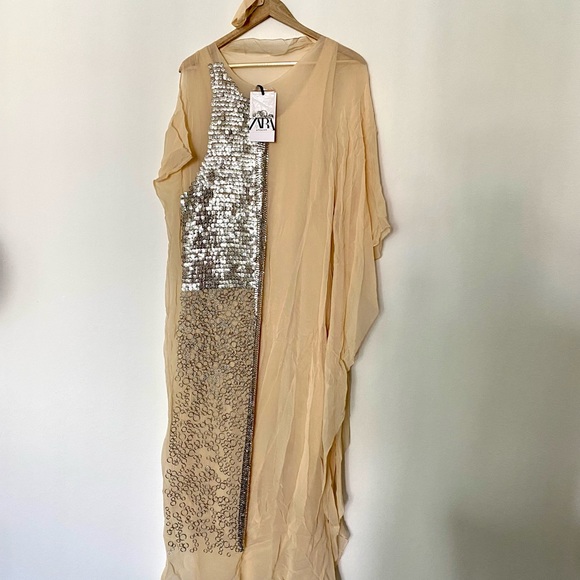 LIMITED EDITION CONTRASTING DRESS - Picture 15 of 16